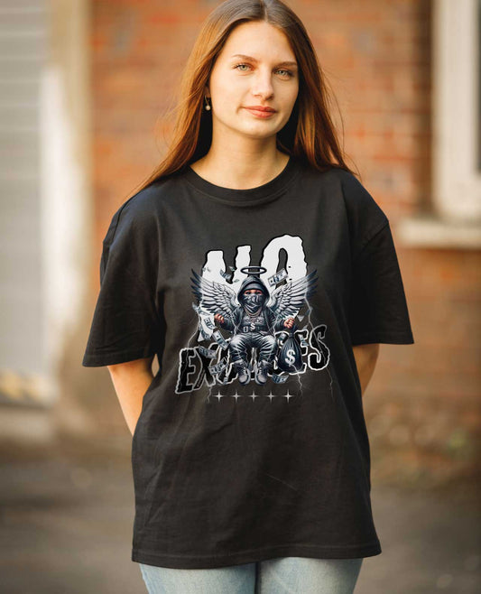 Schwarzes T-Shirt mit individuellem Excuses Design 